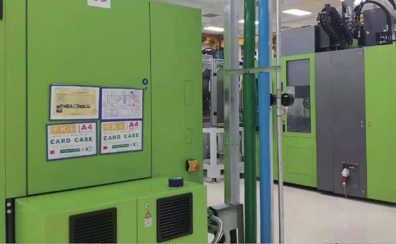 ʵ����װ��